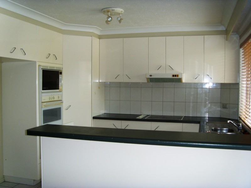 3/4 Prudhoe Street, East Mackay QLD 4740