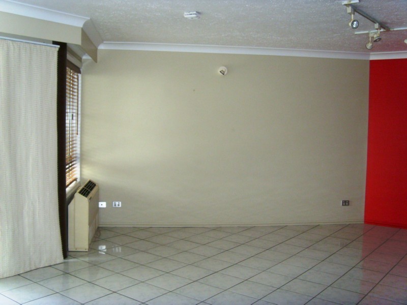 3/4 Prudhoe Street, East Mackay QLD 4740