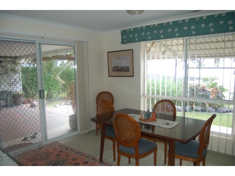 25 Blue Beach Boulevard, Mackay QLD 4740
