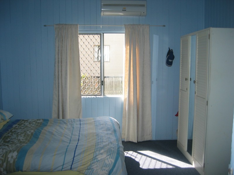 37 Beach Road, Sarina Beach QLD 4737