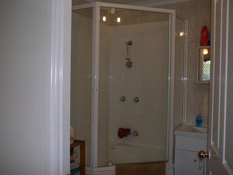 68 Zunkers Road, Mackay QLD 4740