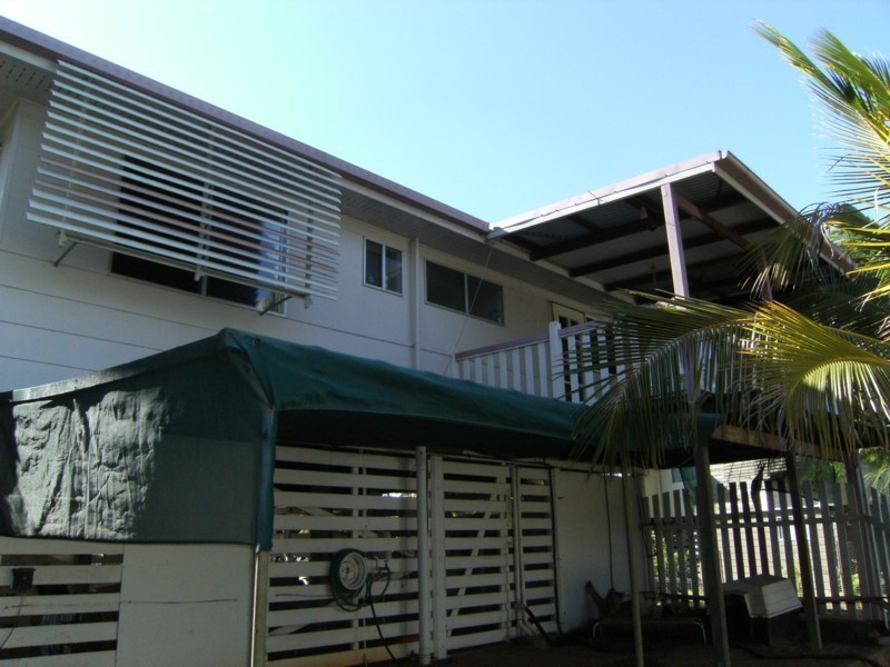 16 Barraclough Drive, Moranbah QLD 4744