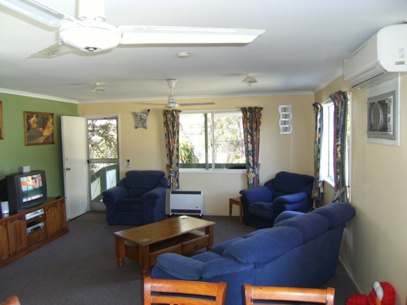 24 Yeates Street, Moranbah QLD 4744