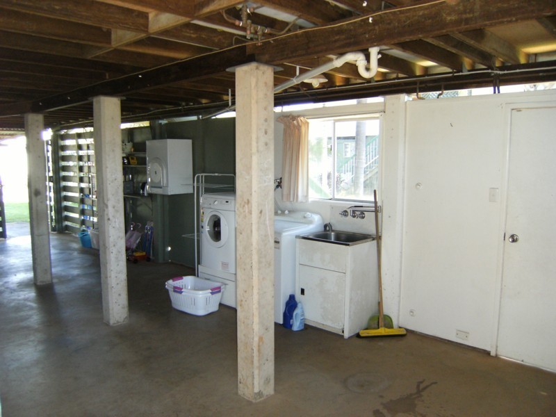 24 Yeates Street, Moranbah QLD 4744