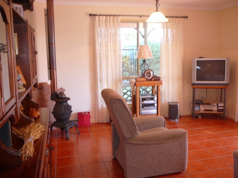 24 Blue Beach Boulevard, Haliday Bay QLD 4740