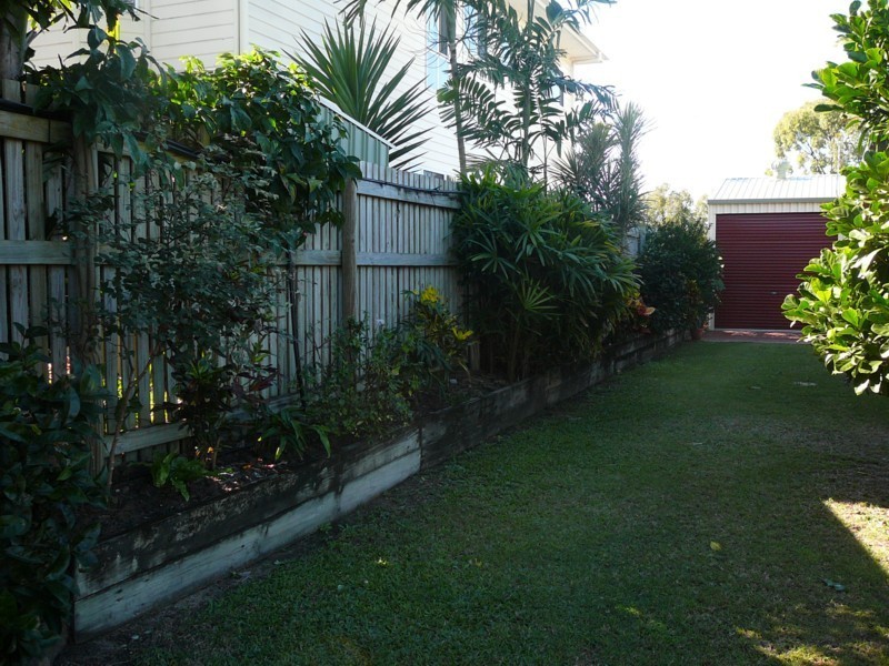 24 Blue Beach Boulevard, Haliday Bay QLD 4740