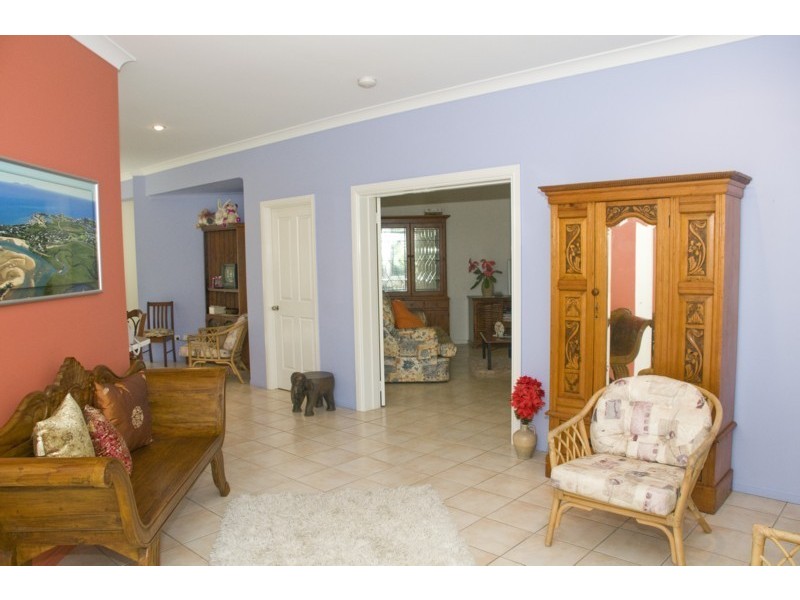 8/3 Mango Avenue, Eimeo QLD 4740