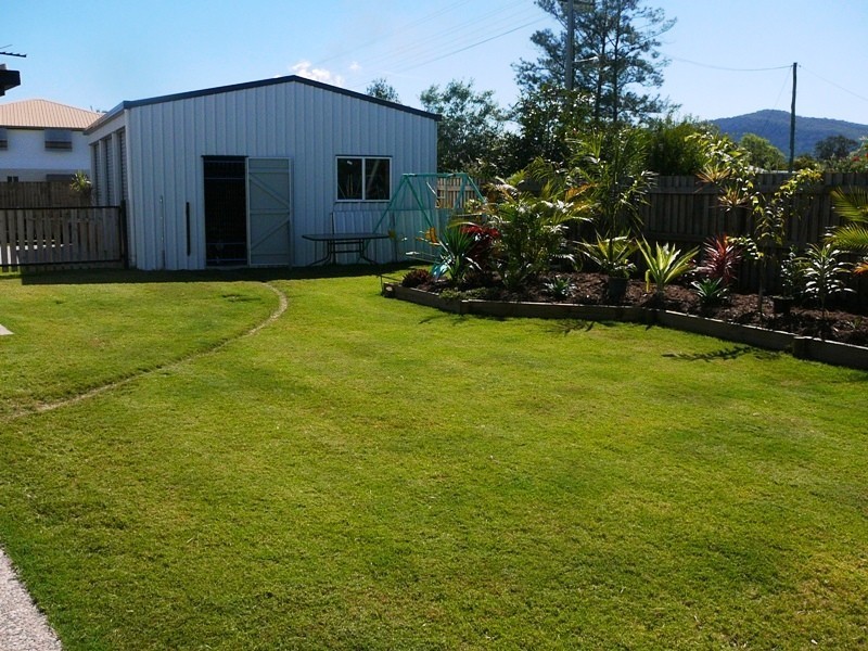 19 Blackmur Street, Marian QLD 4753