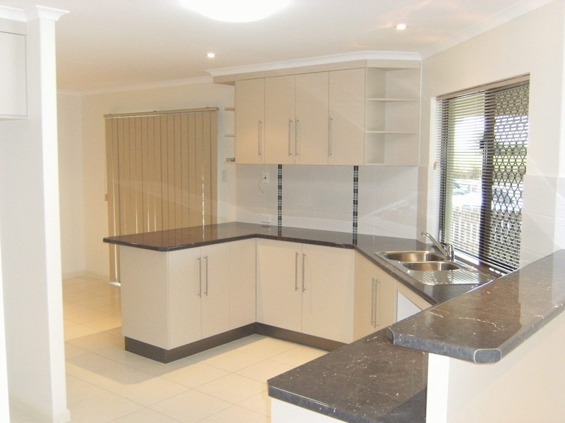 145 Mackay-Eungella Road, Alexandra QLD 4740