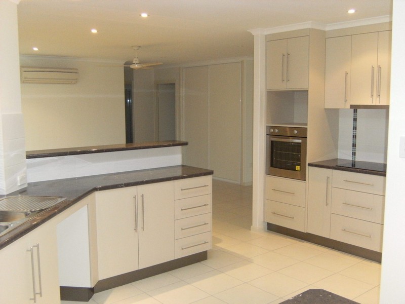 145 Mackay-Eungella Road, Alexandra QLD 4740