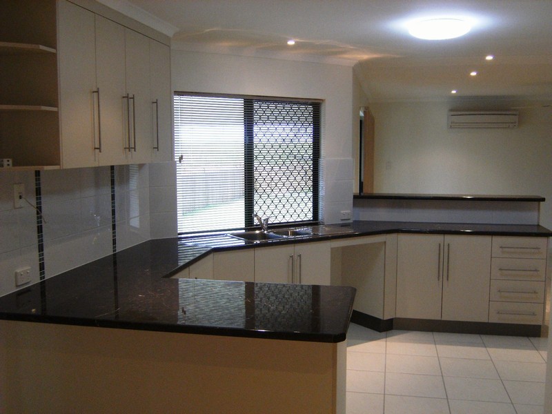 145 Mackay-Eungella Road, Alexandra QLD 4740