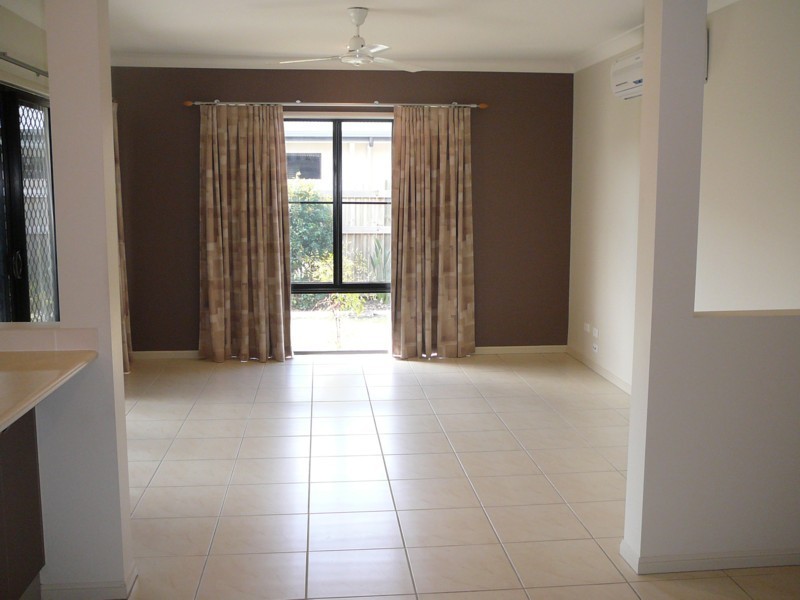 76 Wheeler Drive, Glenella QLD 4740