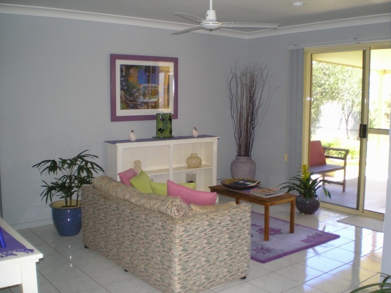 5 Deborah Court, Andergrove QLD 4740