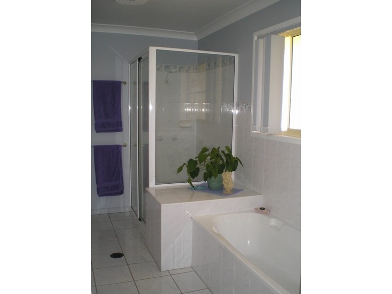 5 Deborah Court, Andergrove QLD 4740