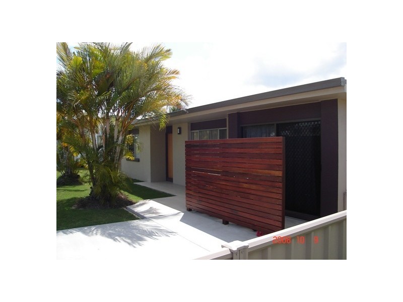 5 Herrigan Street, Glenella QLD 4740