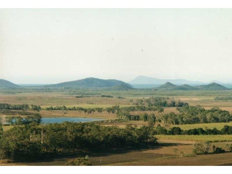 1988 Yakapari-Seaforth Road, Mackay QLD 4740