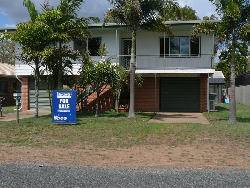 23 Redcliffe Avenue, Mackay QLD 4740