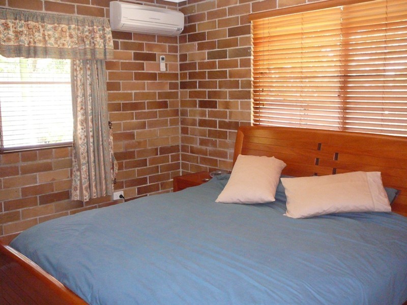 134 Blacks Beach Road, Eimeo QLD 4740