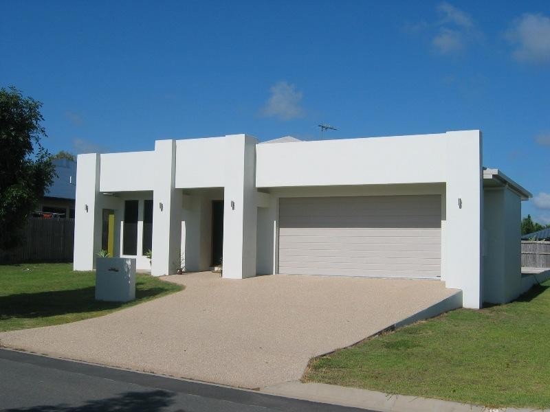 12 Foundation Street, Glenella QLD 4740