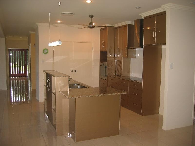 12 Foundation Street, Glenella QLD 4740