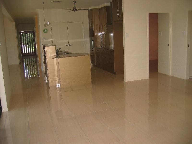 12 Foundation Street, Glenella QLD 4740