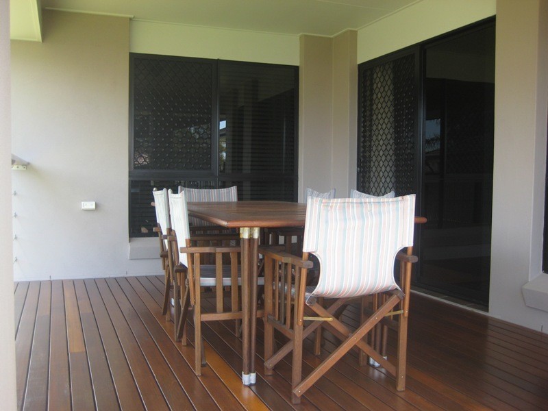 10 Bonsai Court, Glenella QLD 4740