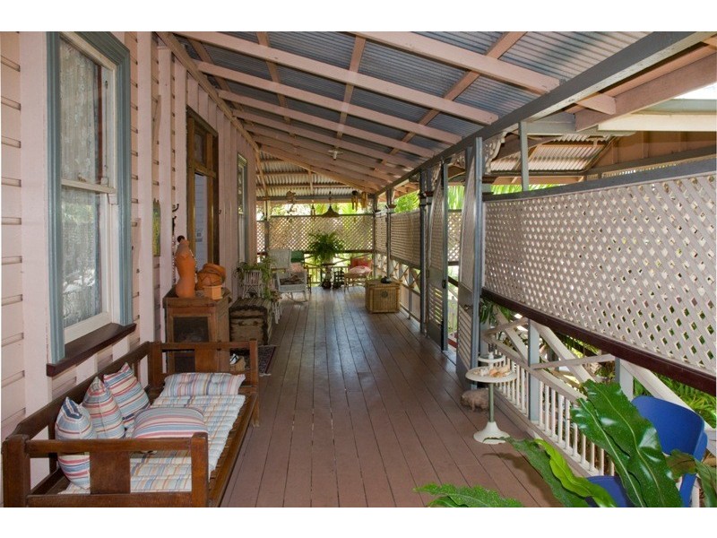 4 High Street, Walkerston, Mackay QLD 4740