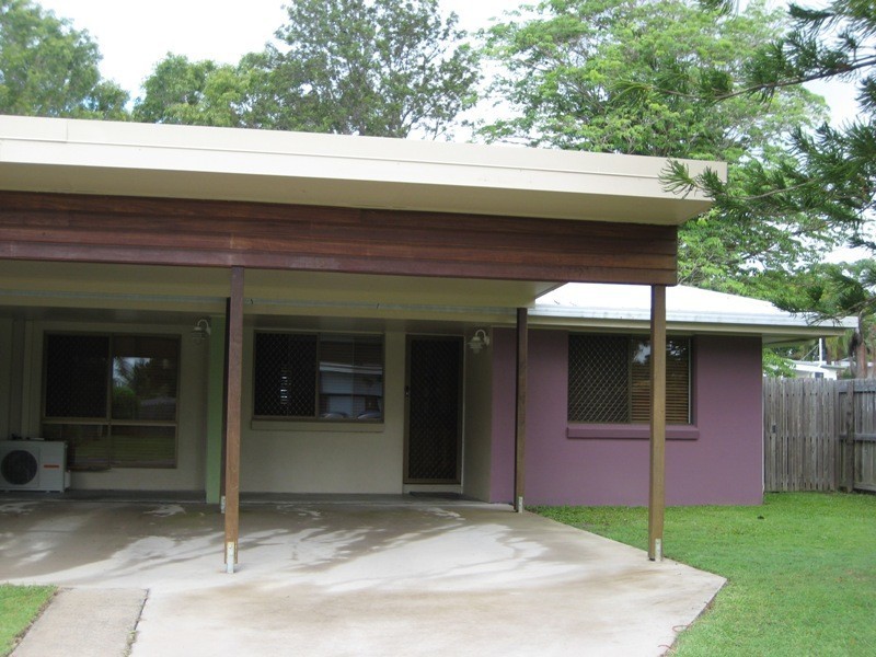 2/24 Tolcher Street, Mount Pleasant QLD 4740