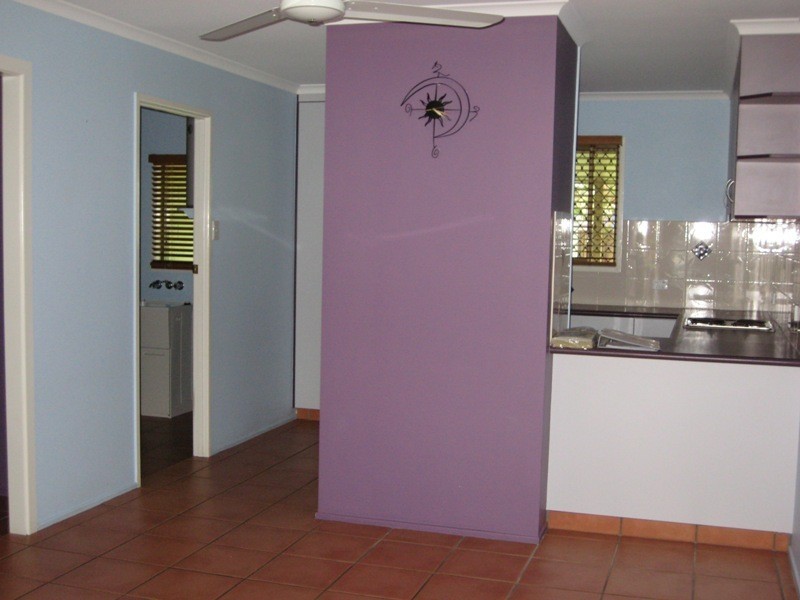 2/24 Tolcher Street, Mount Pleasant QLD 4740