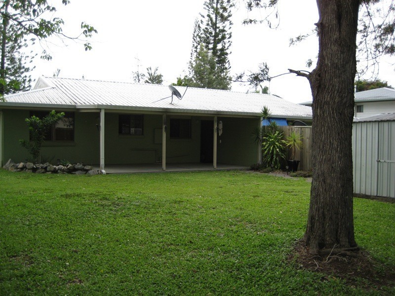 2/24 Tolcher Street, Mount Pleasant QLD 4740