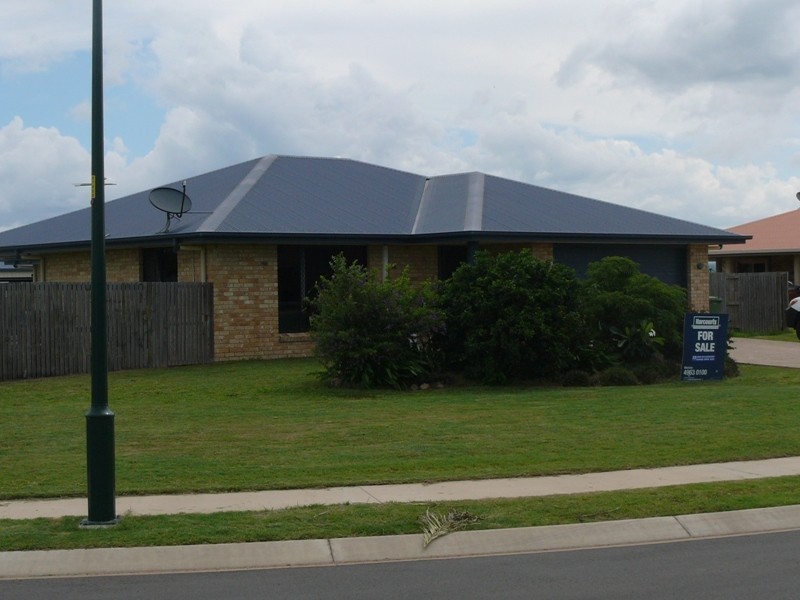 43 Elizabeth Street, Mirani QLD 4754