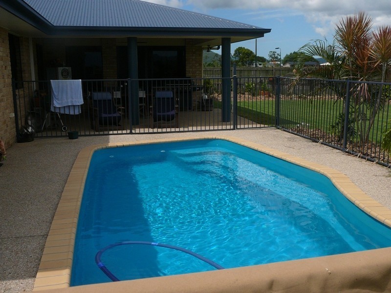 43 Elizabeth Street, Mirani QLD 4754