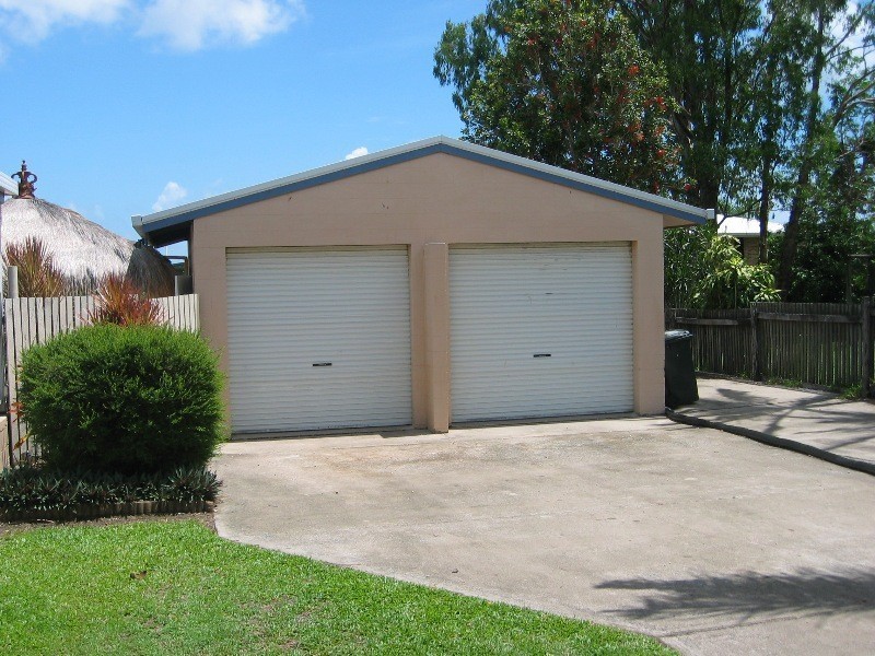34 Anthony Vella Drive, Rural View QLD 4740
