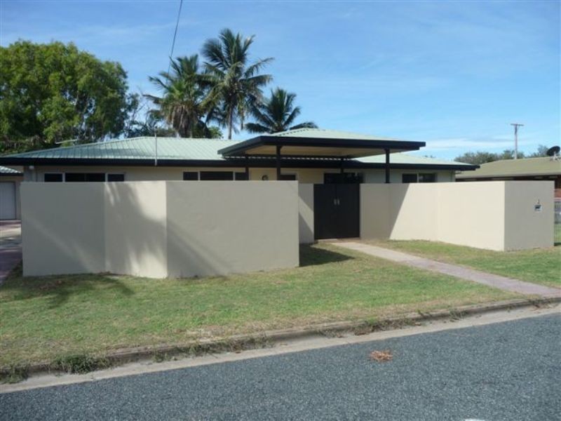2 Cumberland Avenue, Slade Point QLD 4740