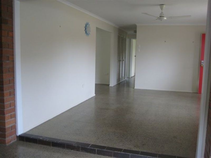 2 Cumberland Avenue, Slade Point QLD 4740