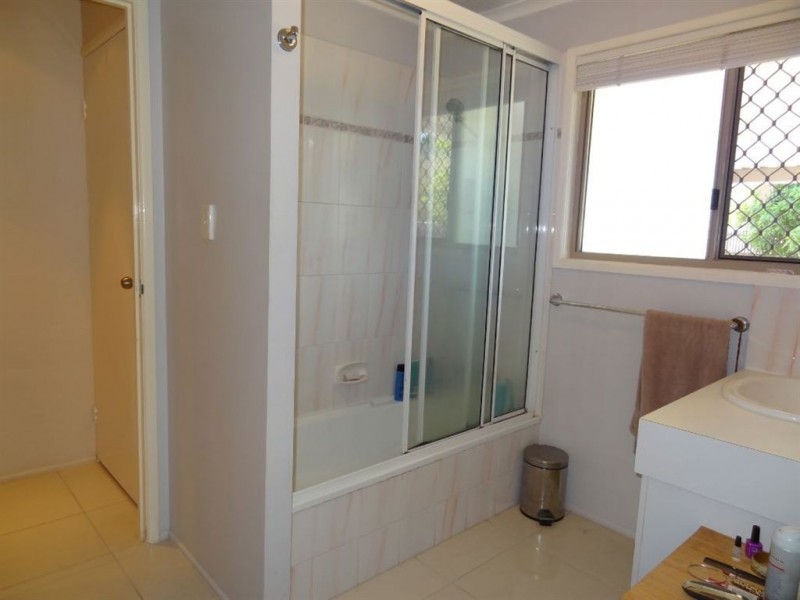 8 Shane Court, Andergrove QLD 4740