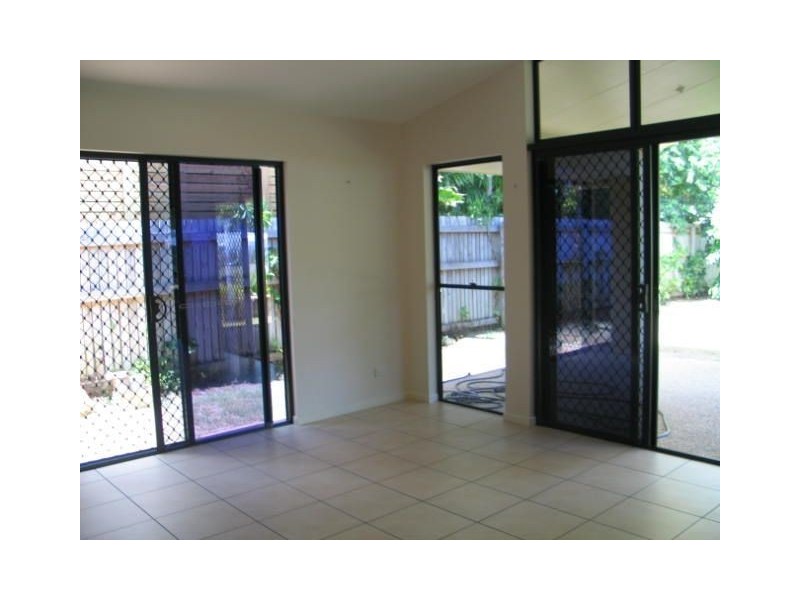 13 Urarrii Crescent, Shoal Point QLD 4750