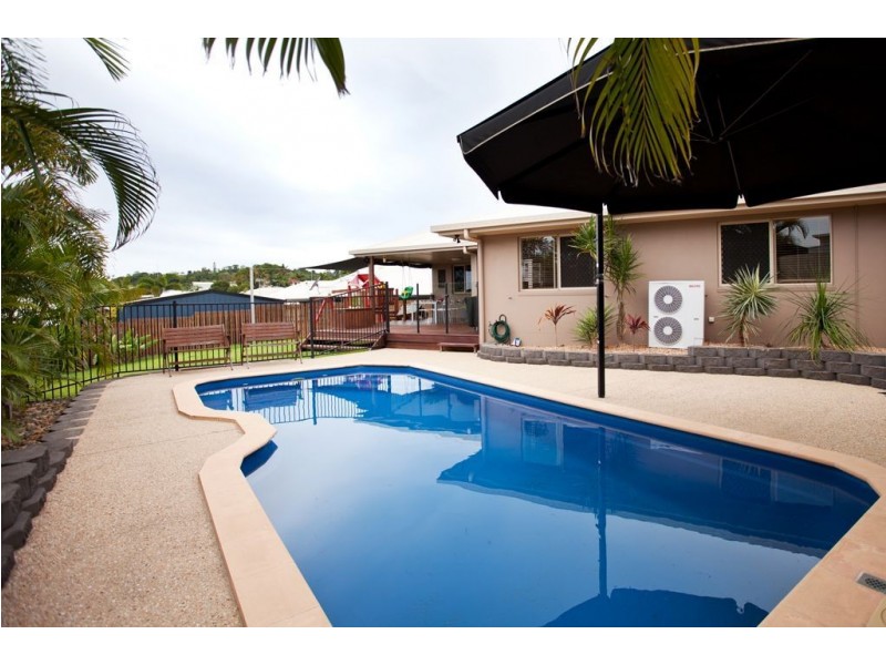 26 Dustwill Street, Eimeo QLD 4740