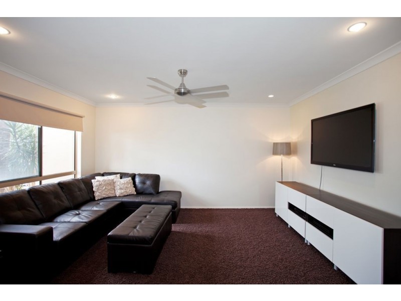 26 Dustwill Street, Eimeo QLD 4740
