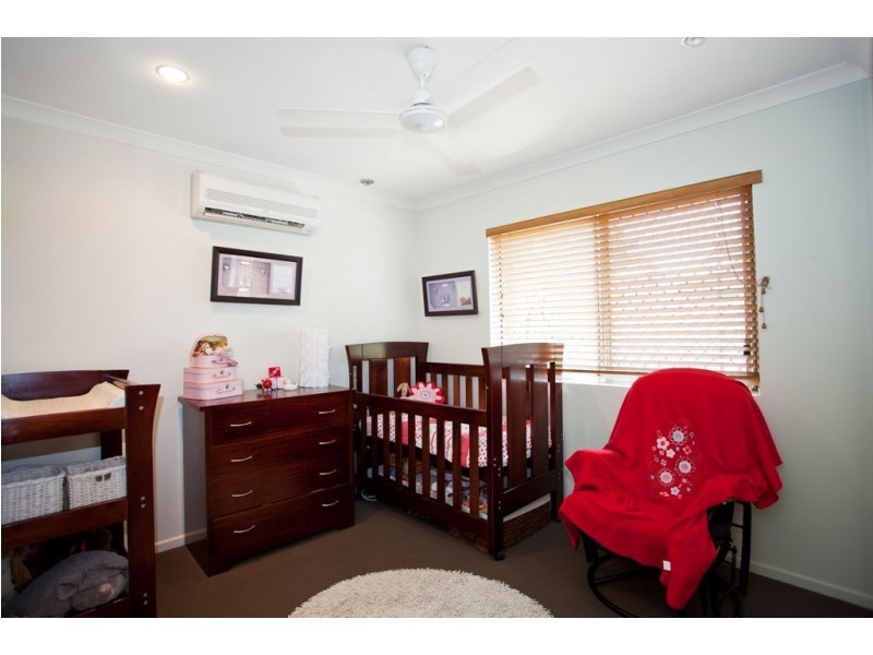 26 Dustwill Street, Eimeo QLD 4740