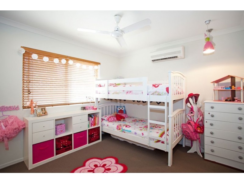 26 Dustwill Street, Eimeo QLD 4740