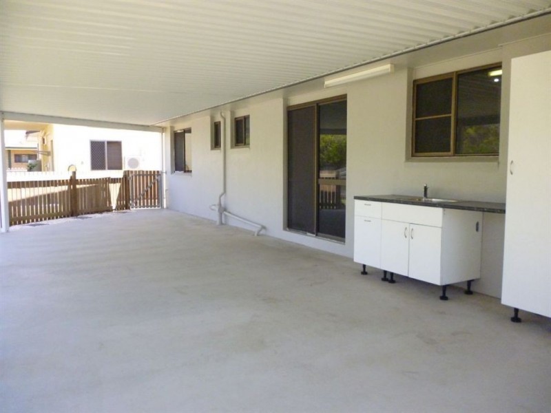 38 Pacific Drive, Blacks Beach QLD 4740