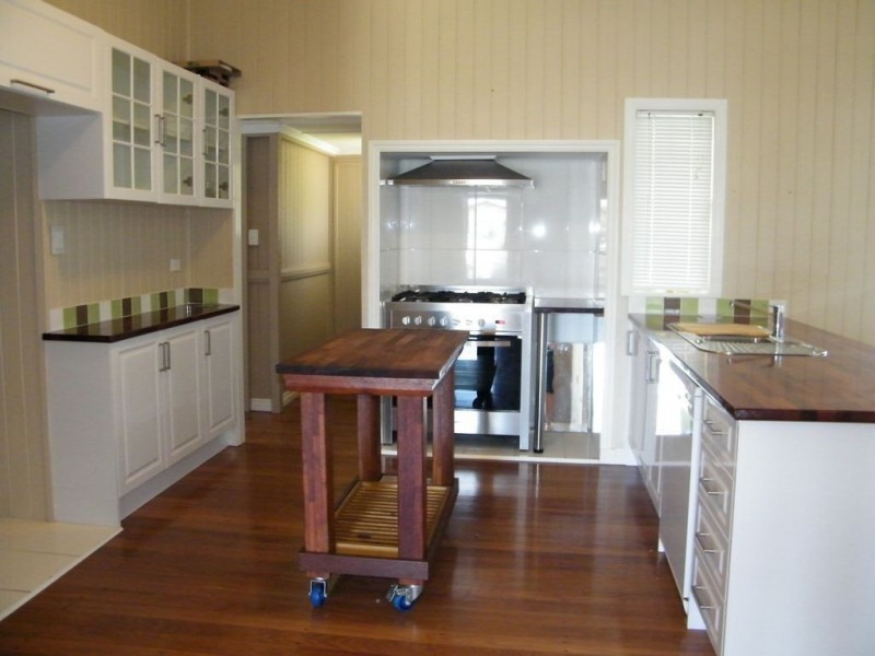 53 Mogford Street, West Mackay QLD 4740