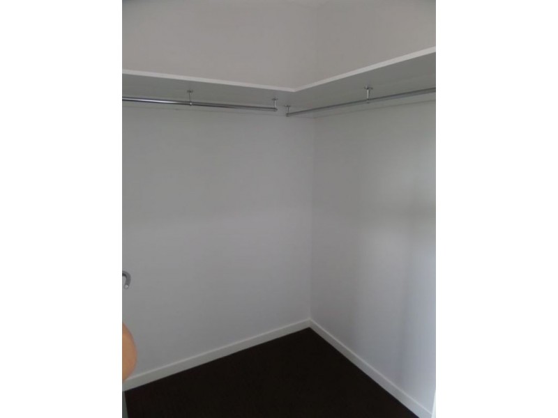 1 Morehead Drive, Rural View QLD 4740