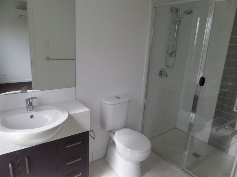 1 Morehead Drive, Rural View QLD 4740