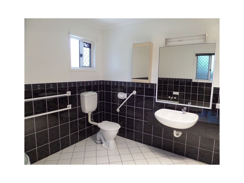 3/11 Andergrove Road, Andergrove QLD 4740