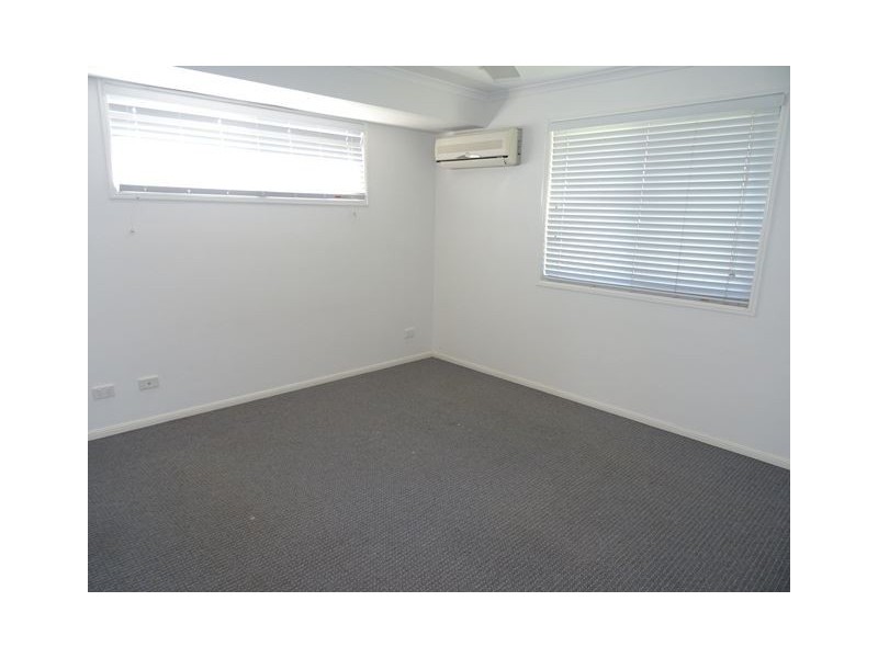 14 Spinks Court, Eimeo QLD 4740