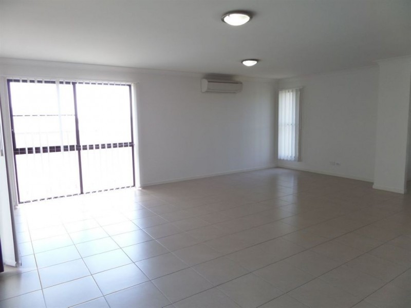 16 Hawkins Street, Bucasia QLD 4750