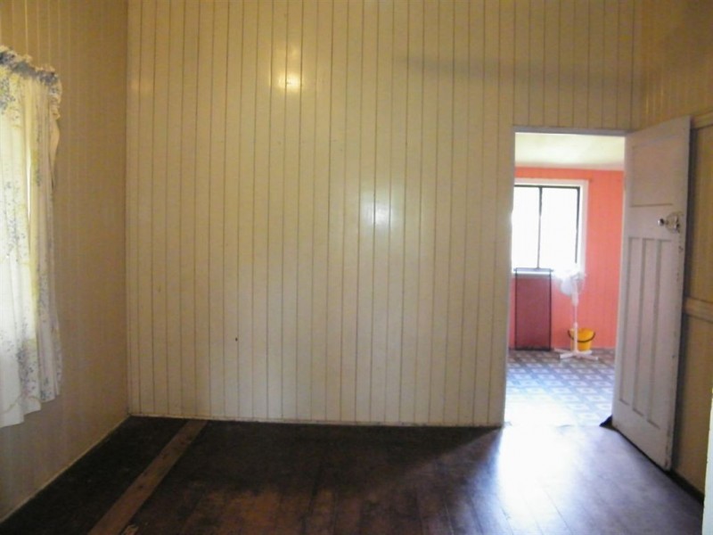 2 Stevenson Street, South Mackay QLD 4740