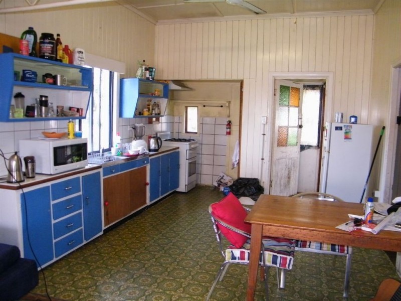 2 Stevenson Street, South Mackay QLD 4740